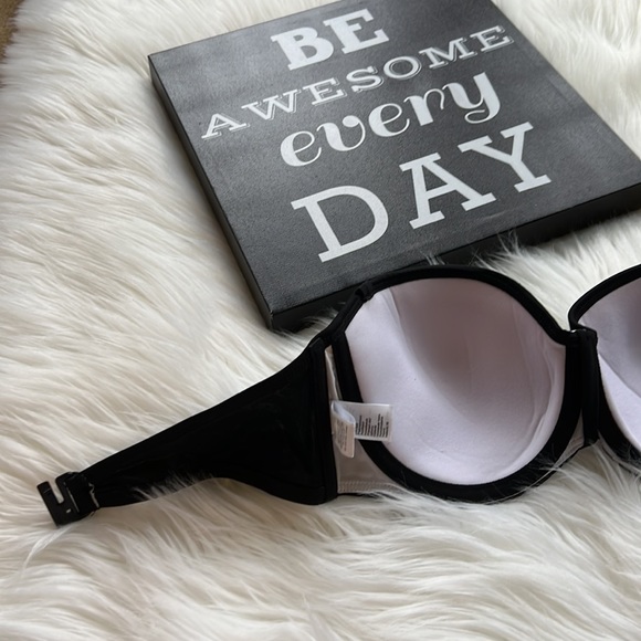 ⭐️⭐️Pin-up Style Pushup Strapless Bikini Top Size 34D - Picture 5 of 8